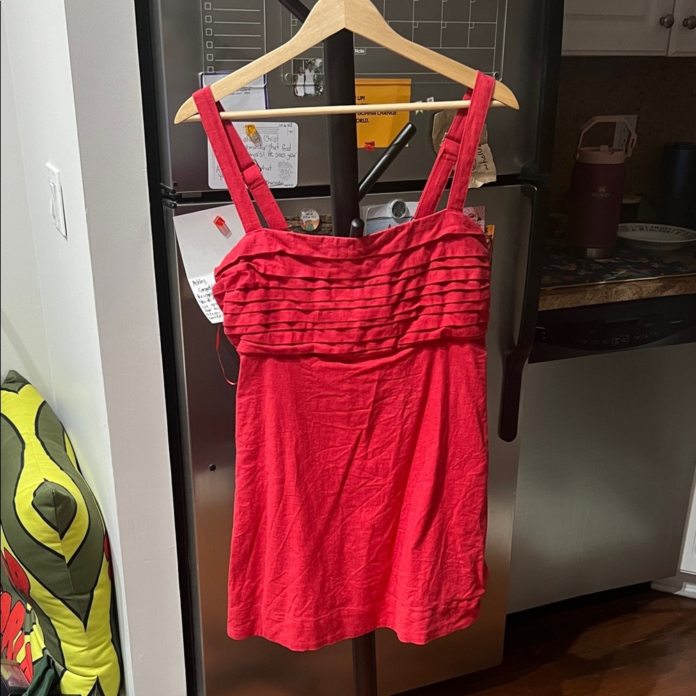 Red Sleeveless Women's Dress